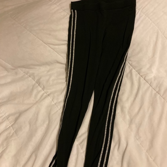 Black PINK Leggings w Grey Sparkles Down Sides, Size Medium, true to size ❤️ - Picture 1 of 2